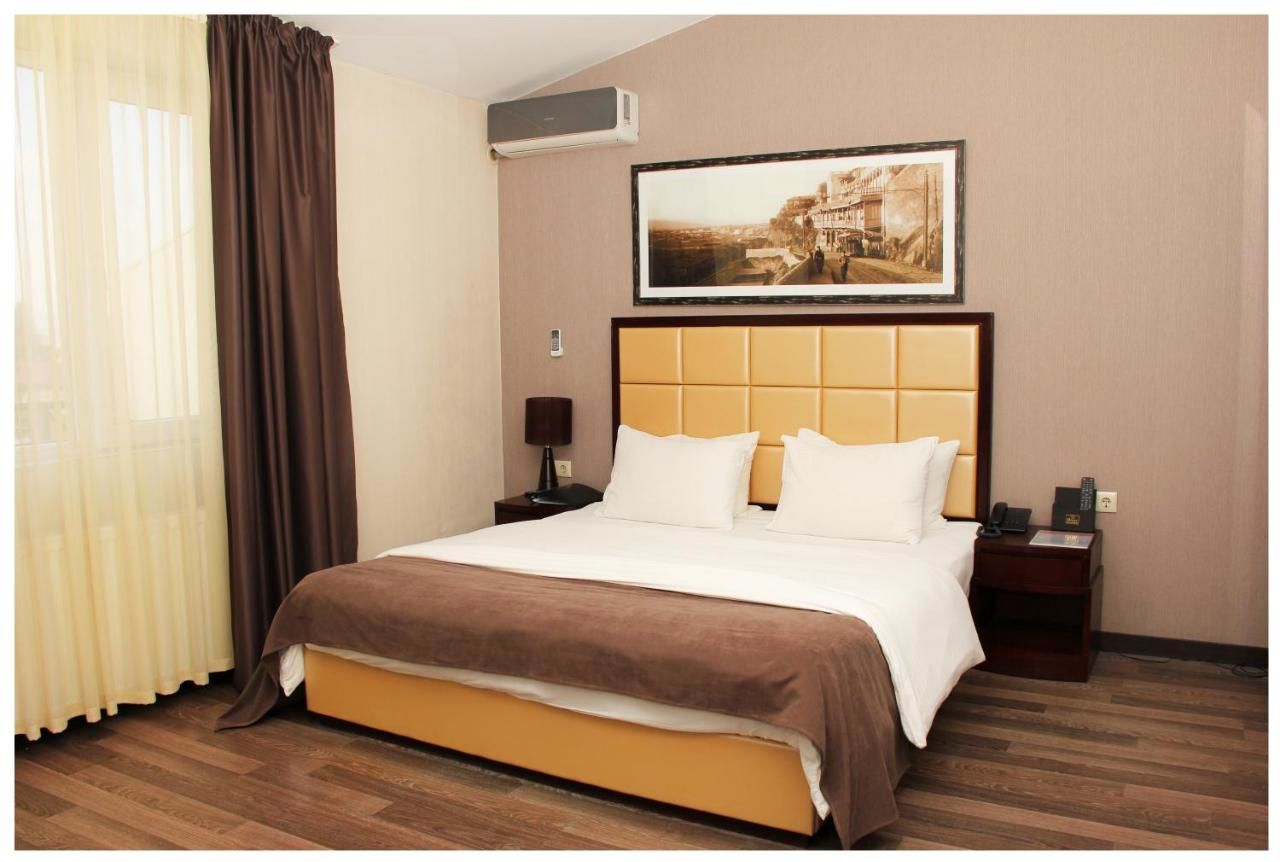 Отель Hotel Orion Old Town Тбилиси-15