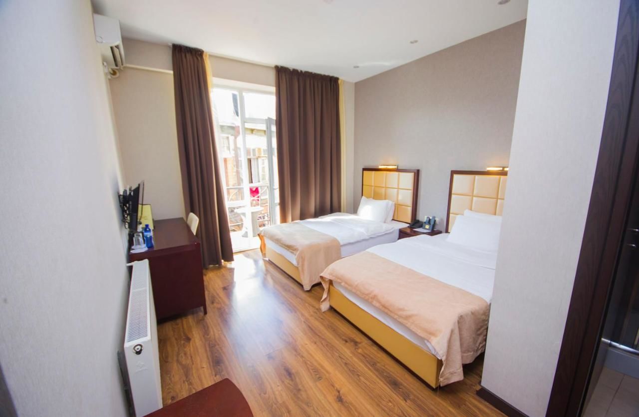 Отель Hotel Orion Old Town Тбилиси-7