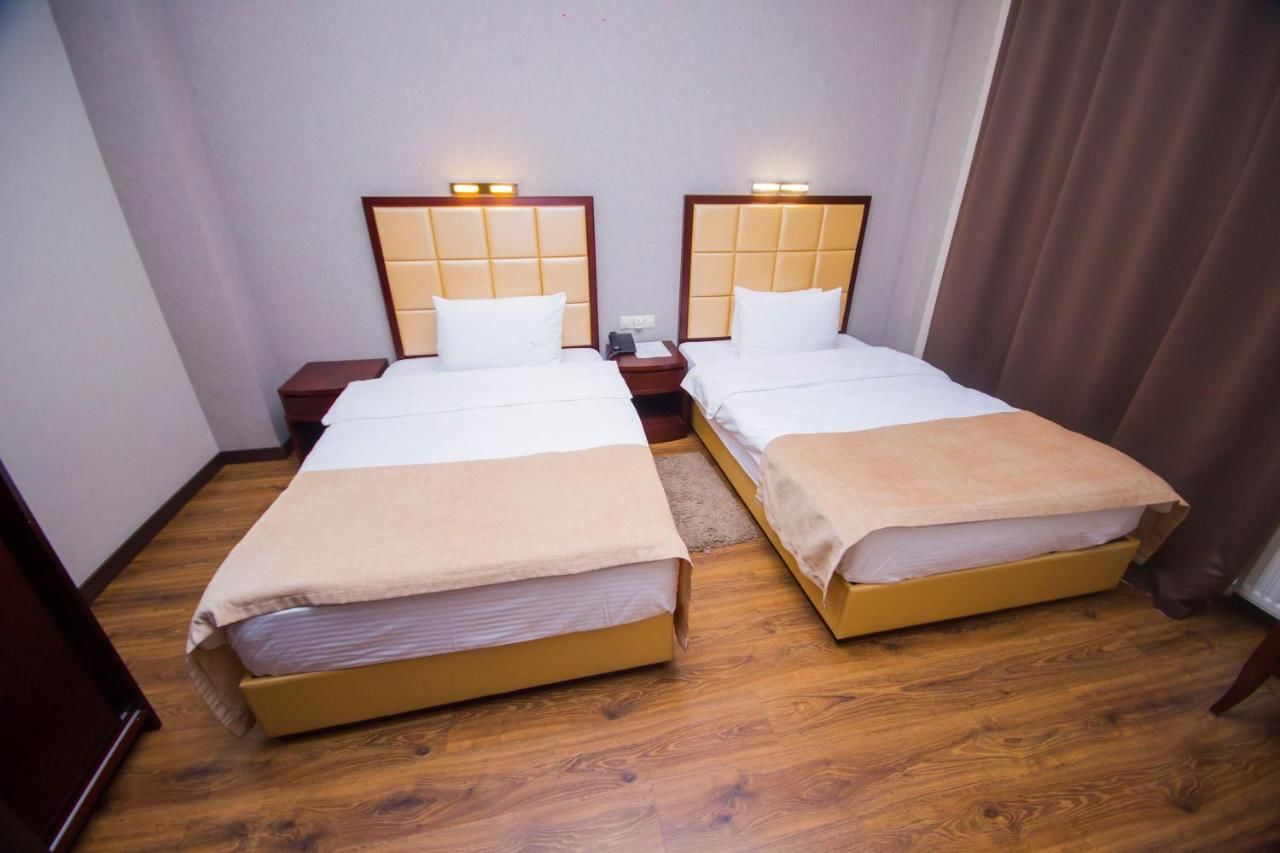 Отель Hotel Orion Old Town Тбилиси-8